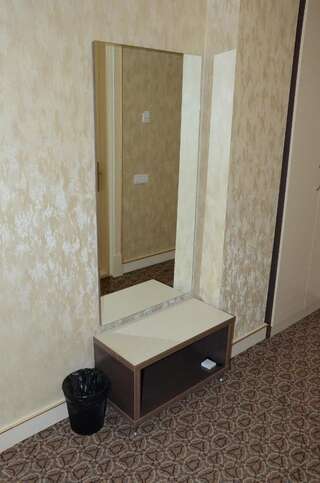 Отель Rose Inn Hotel Baku Баку Бюджетный двухместный номер с 1 кроватью-5